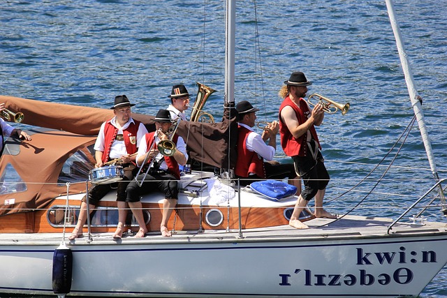 同时在篮板 同时在篮板